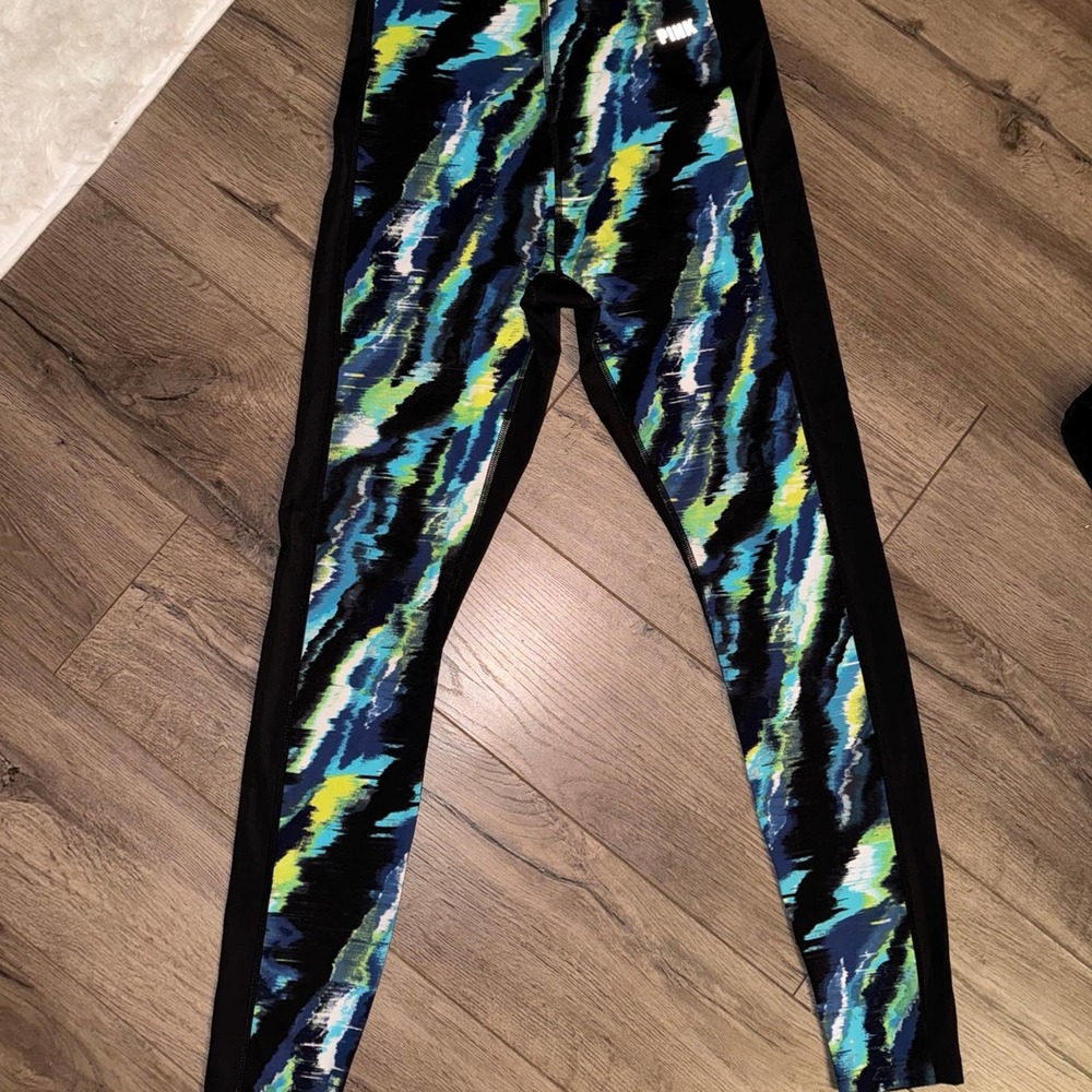 PINK Leggings